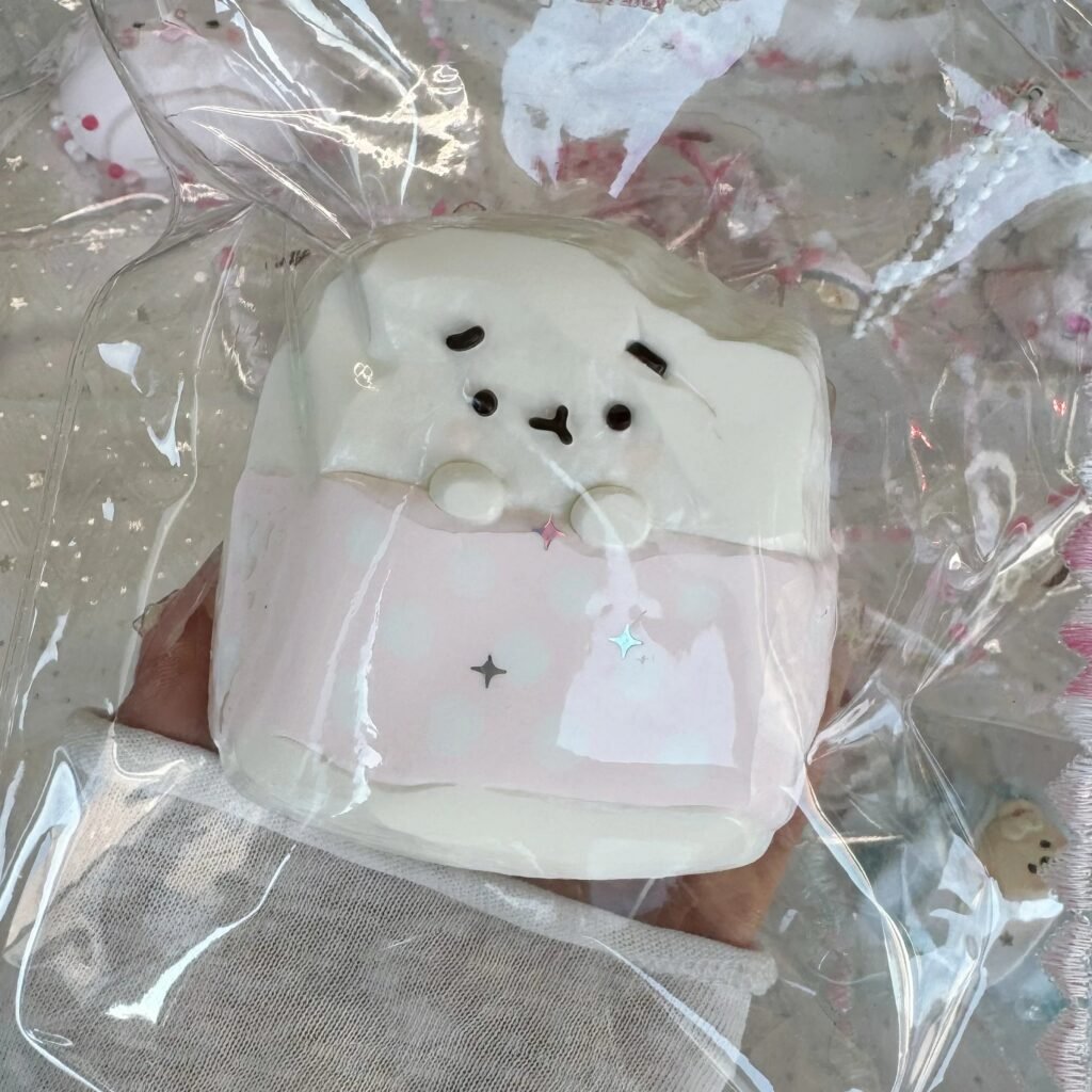 533045 Niege Wanan Chubby Eraser (Sticky Clay Texture Series) / 捏个晚安 胖胖橡皮（黏糊泥触感系列）