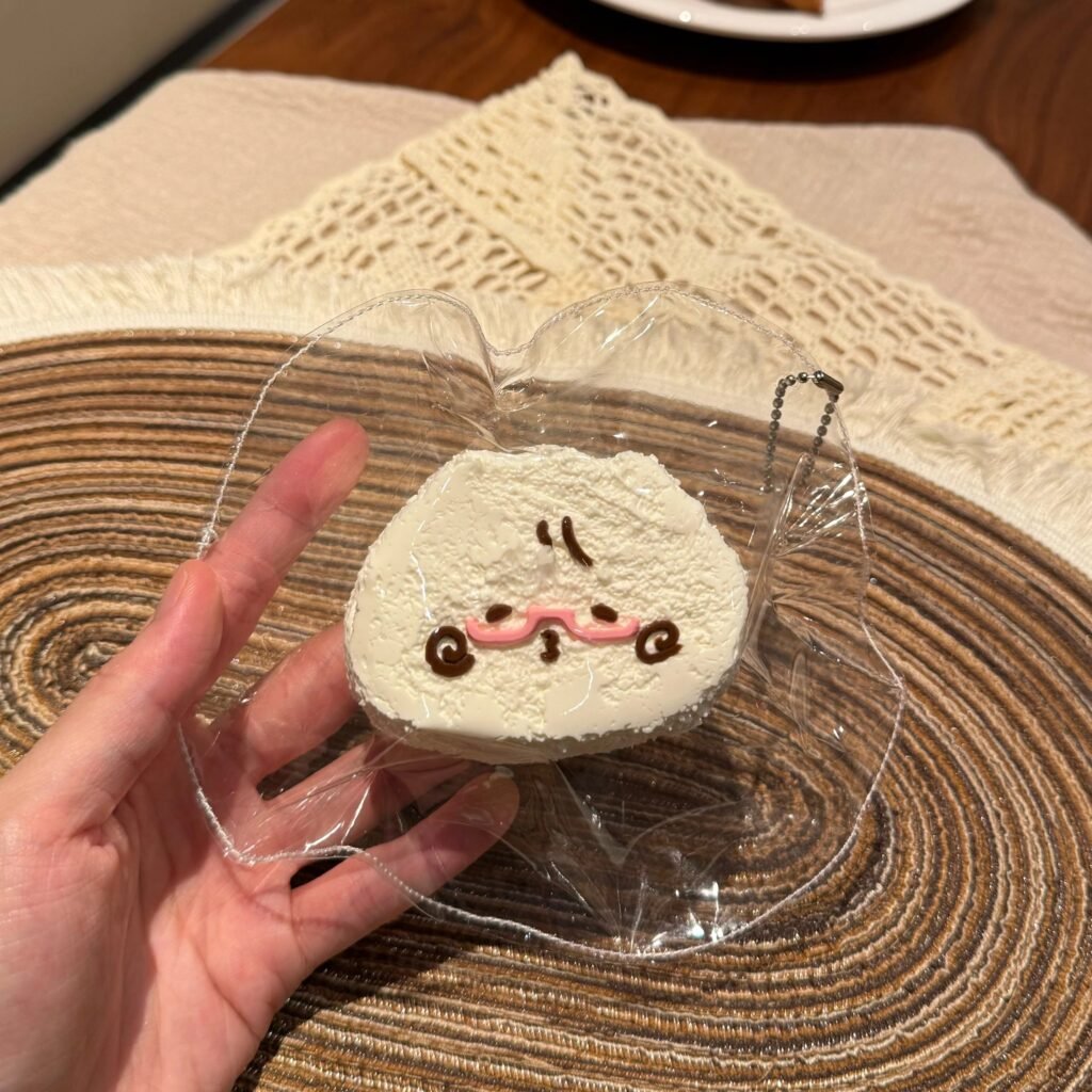 299007 Nika Glasses Toast (Gummy Clay Texture Series) / nika是只喵 眼镜吐司（软糖泥触感系列）