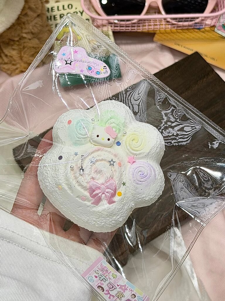 446007 NieNie Rainbow Large Cat Paw (Glutinous Rice Cake Clay Texture Series) / NieNie 彩虹大猫爪(糍粑泥触感系列)