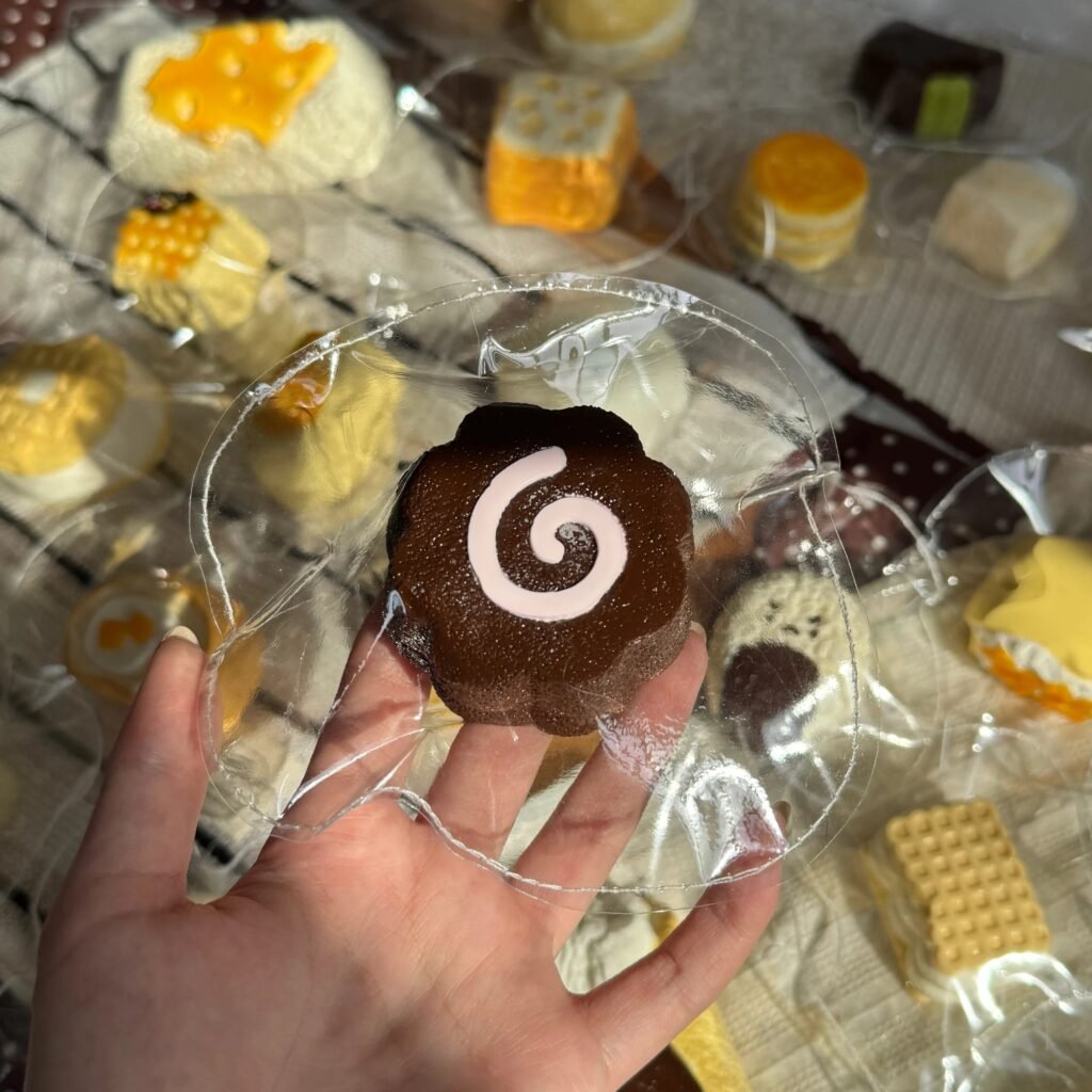 474014 Nonoroom Chocolate Fish Cake (Clay Texture Series) / 糯糯屋nonoroom 巧克力鱼板（粘土泥触感系列）