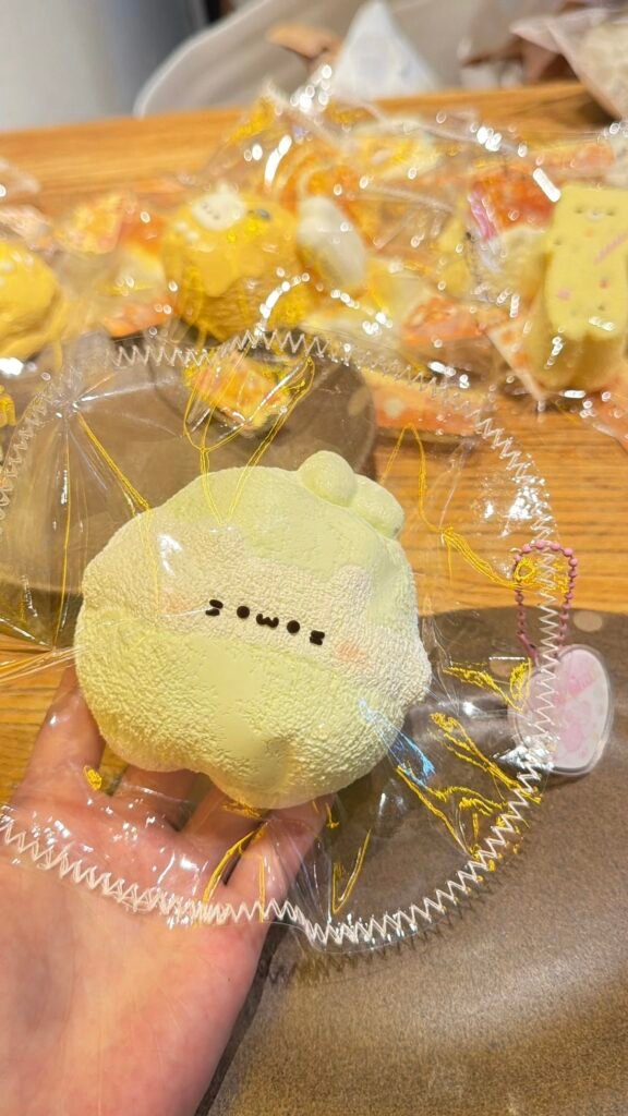 205044 Nuomi Shaomai Apple Cat (Baked Potato Clay Texture Series) / 糯米烧卖捏捏 苹果小猫（烤土豆泥触感系列）