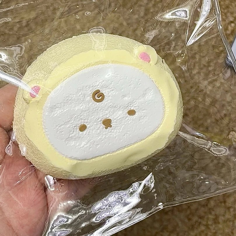 135173 Ohmo Nienie Curly Bell Bear Swiss Roll (Cream Cheese Clay Texture Series) / ohmo捏捏 卷毛铃铛熊瑞士卷（干酪泥触感系列）