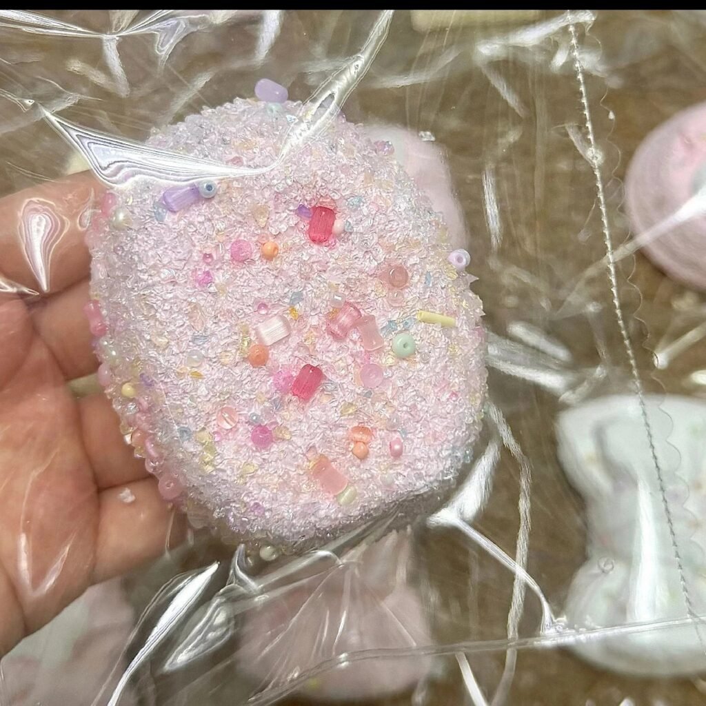 135200 Ohmo Nienie Candy Sprinkle Round Shell (Heat Pad Cream Cheese Clay Texture Series) / ohmo捏捏 彩碎碎圆贝（加热垫干酪泥触感系列）