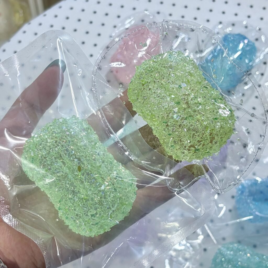 490004 One Wan Meixiangdao Green Diamond Soap (Jelly Clay Texture Series) / One弯没想到 绿钻石香皂（果冻泥触感系列）