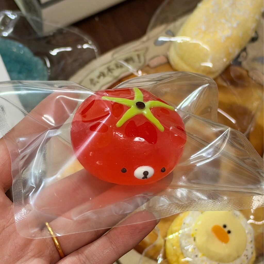 490022 One Wan Meixiangdao Tomato Bear (Clear Moldable Clay Texture Series) / One弯没想到 番茄小熊（透明可塑泥触感系列）