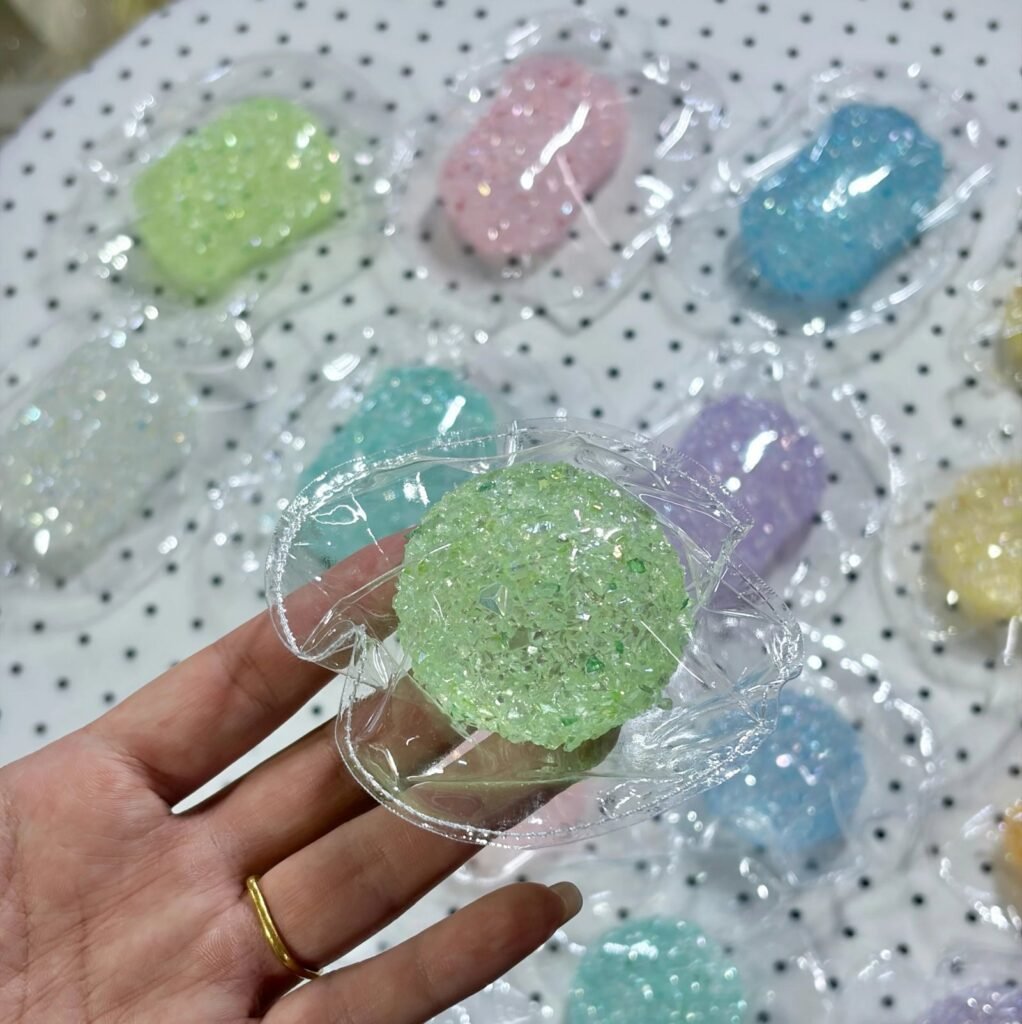 490026 One Wan Meixiangdao Apple Popping Candy (Clear Moldable Clay Texture Series) / One弯没想到 苹果跳跳糖（透明可塑泥触感系列）