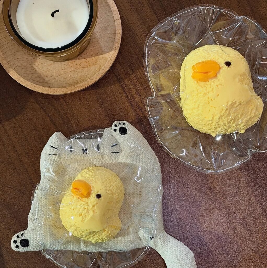490035 One Wan Meixiangdao Large Butter Duck (Coconut Water Texture Series) / One弯没想到 大黄油鸭鸭(椰子水触感系列)