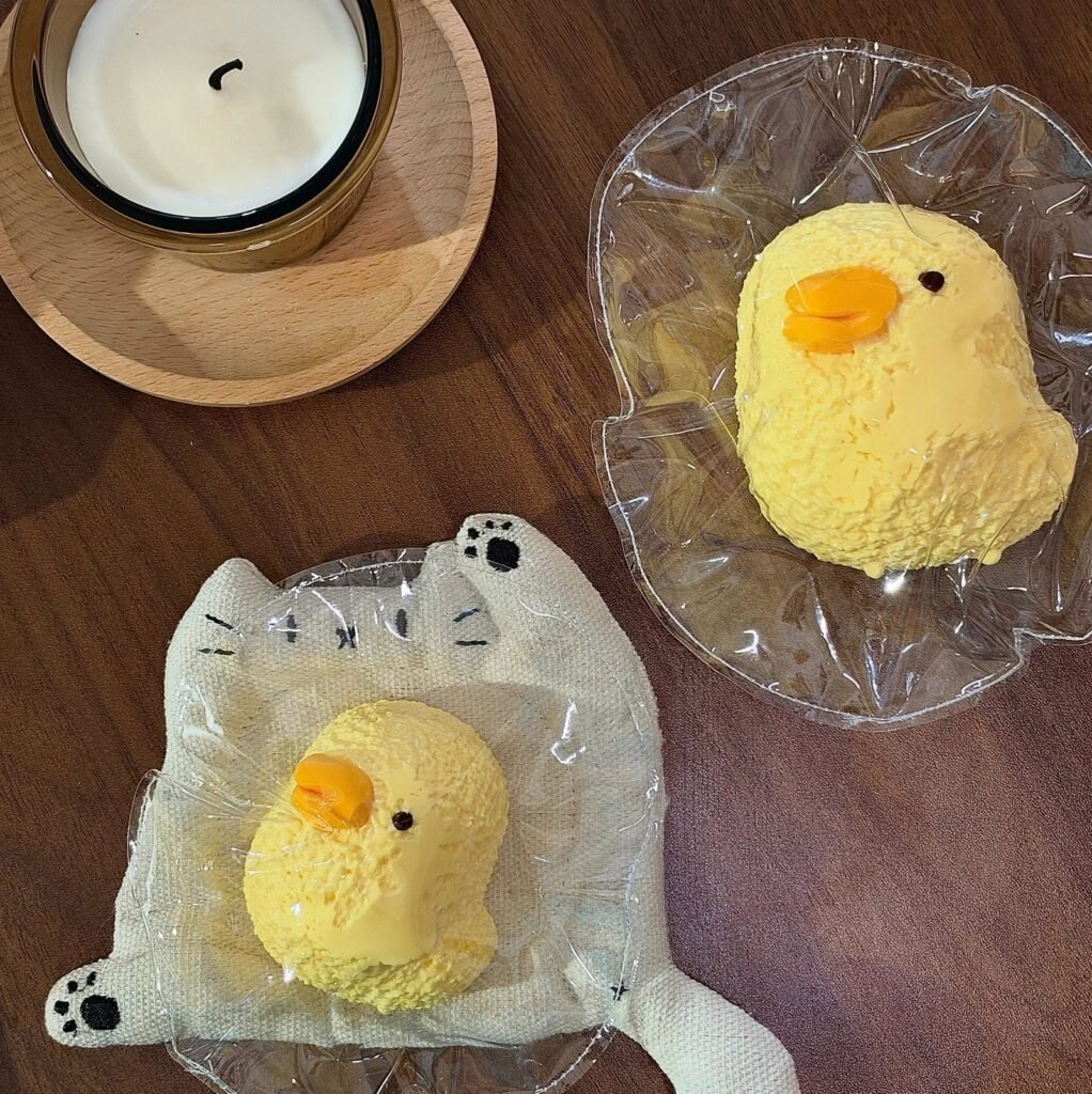 490036 One Wan Meixiangdao Small Butter Duck (Coconut Water Texture Series) / One弯没想到 小黄油鸭鸭（椰子水触感系列）