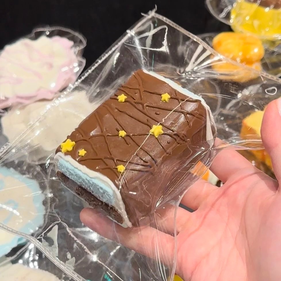 207017 Peng Yu Kuai Mint Chocolate Wafer (Glutinous Cream Clay Texture Series) / 彭鱼块 薄巧威化（糯奶油触感系列）