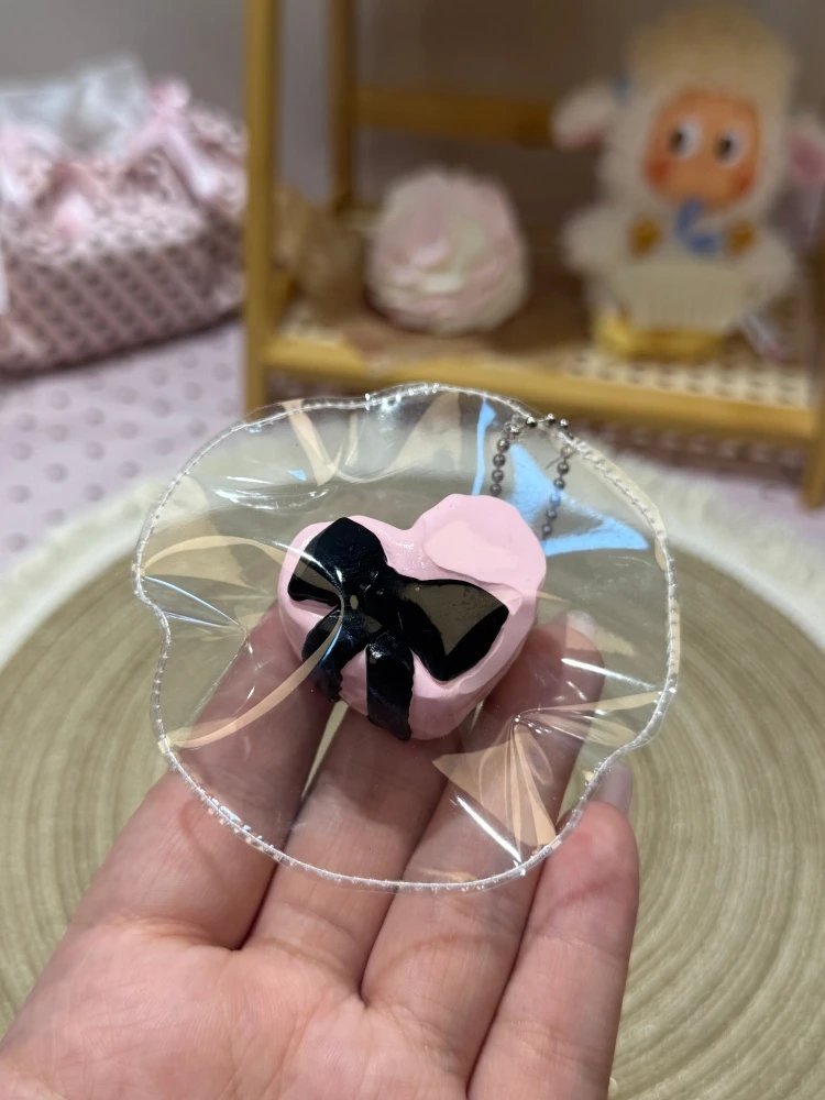 436022 Pinkink Heart Gift Box (Dry Cheese Clay Texture Series) / 粉墨捏捏 爱心礼物盒子（干酪泥触感系列）