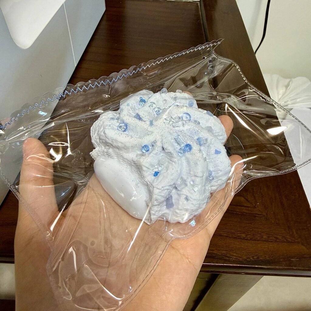 529058 Pearl Mermaid Blueberry Lava Cream Puff - Cosmetic Imperfection - Item A (Ultra-Soft Watery Clay Texture Series) / 珍珠美人鱼 蓝莓爆浆泡芙·外观瑕疵·实物一(变态软偏水泥感触感系列)