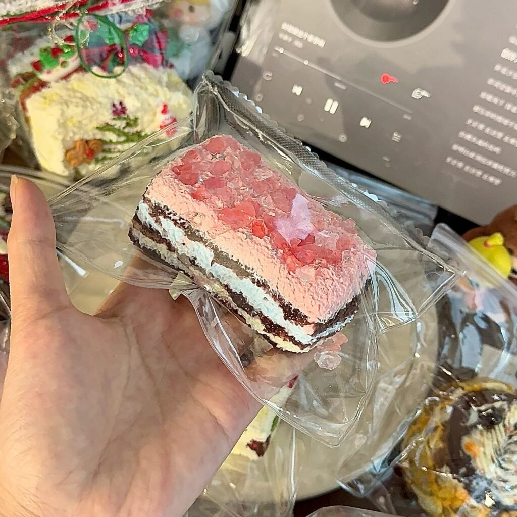327026 Puppy Party Sparkling Toast - Mint Chocolate Berry / 狗派日记 闪亮吐司 薄巧莓莓