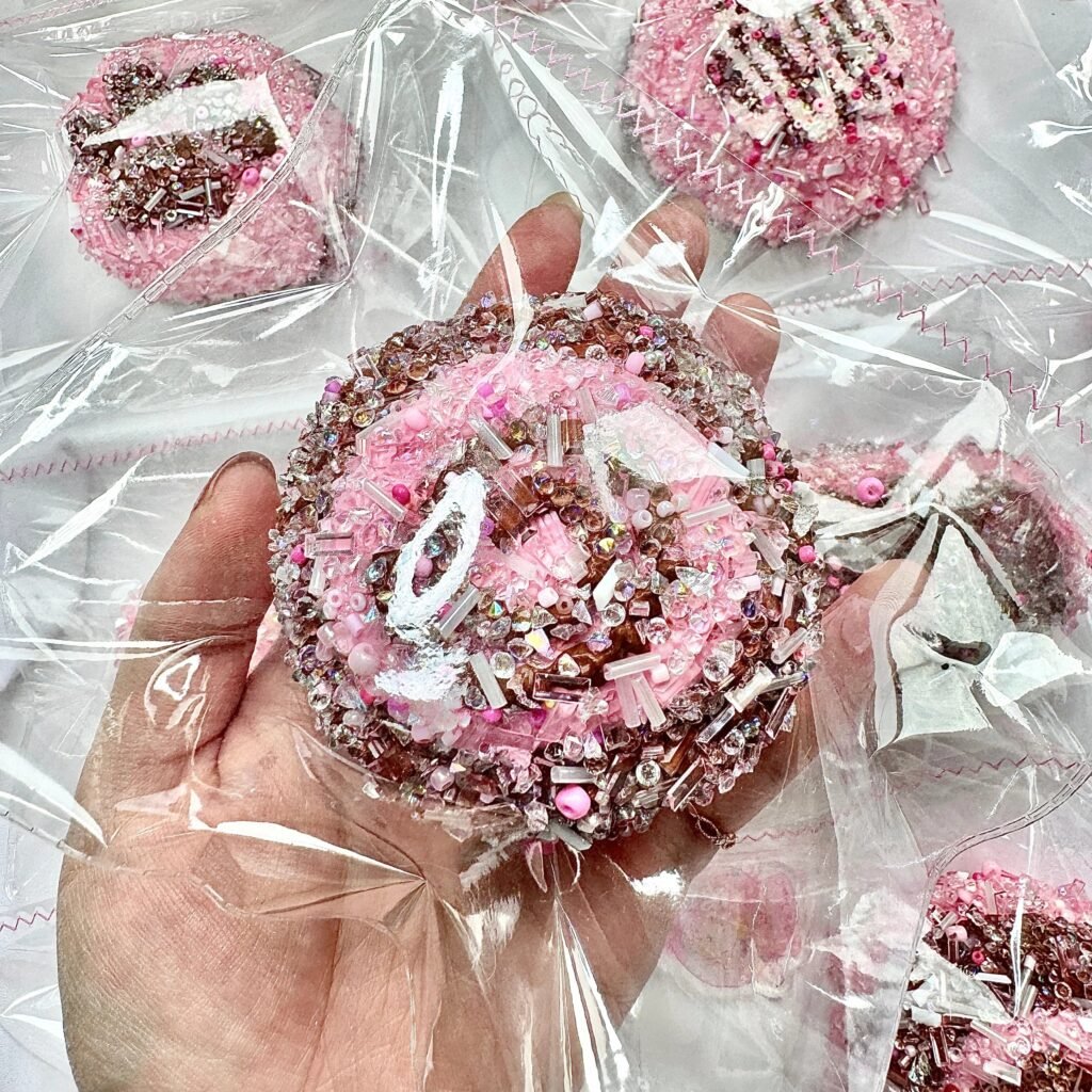 513000 Queen C. Studio Ring Cake - Berry Chocolate Ice (Soft Slushy Crunch Texture Series) / Queen C. @Studio 圈圈蛋糕·莓果巧巧冰（烂泥版脆沙沙触感系列）