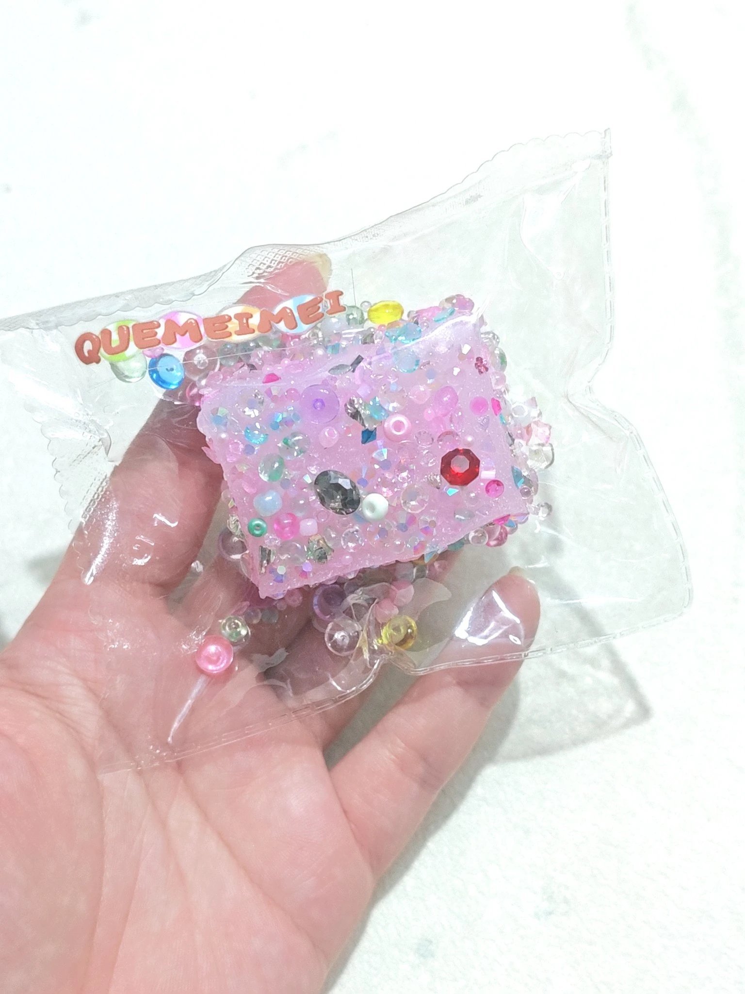 183032 Qumeimei Strawberry Popping Candy / 趣莓莓 草莓味跳跳糖