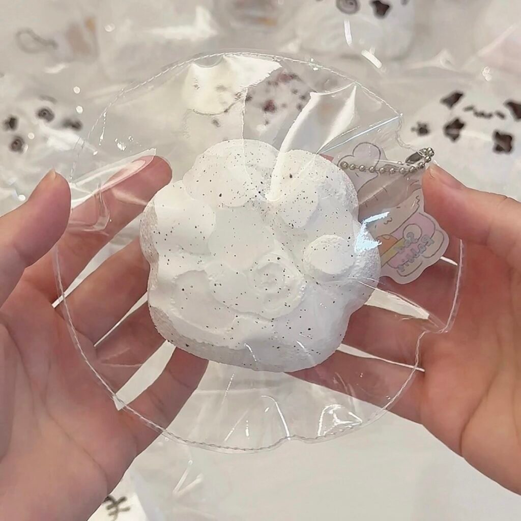 255014 Rabbit Ruibi Star Coconut Cube Cat Paw (Fluffy Cream Texture Series) / Rabbit瑞比捏捏 星星椰块猫爪（蓬松奶油触感系列）