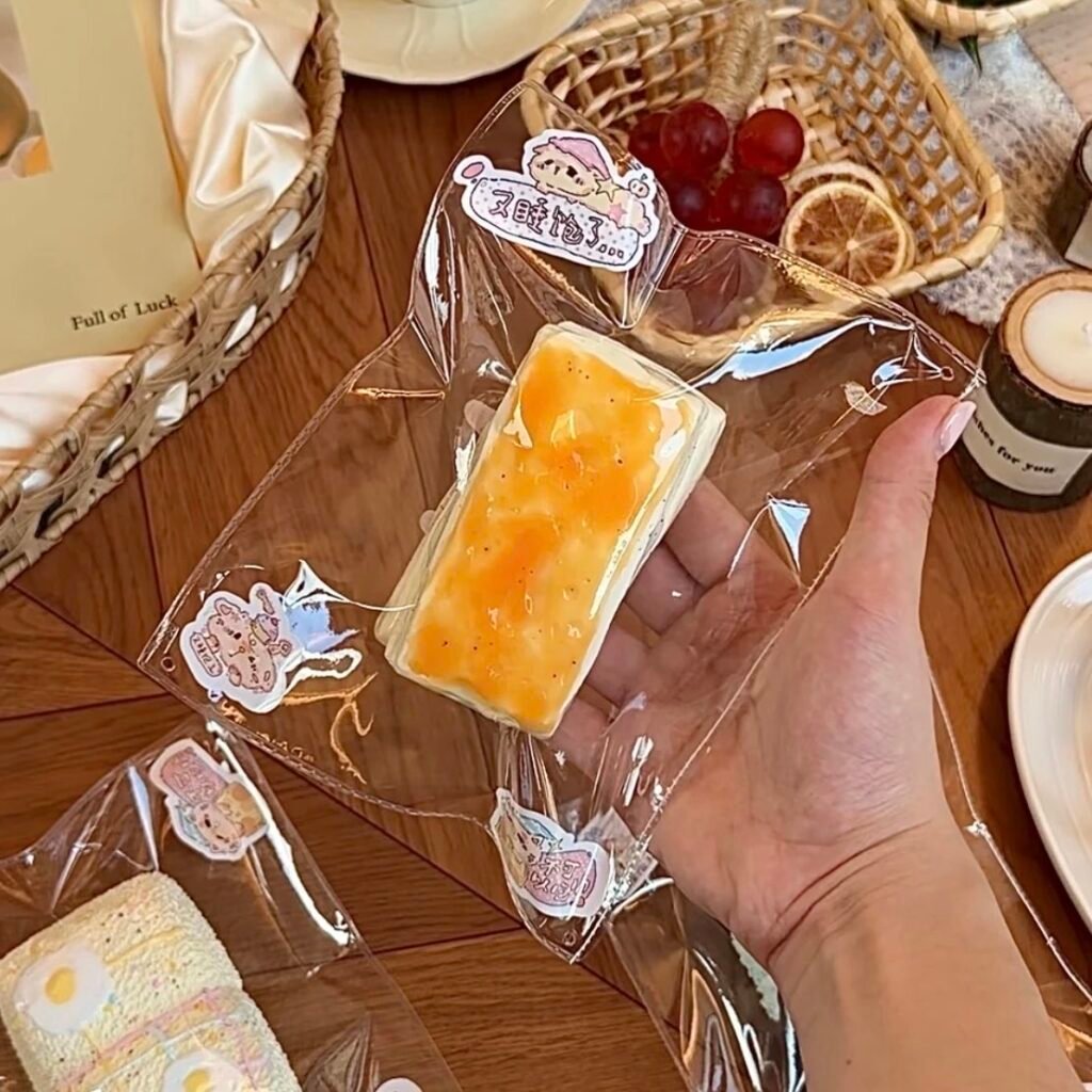 95081 Well Rested Again Squishy Double-Layer Cheese (Dry Clay Texture Series) / 又睡饱了捏捏 双层芝士(干黏土触感系列)