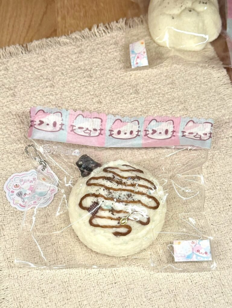 466002 Rice Lover Drizzled Ice Cream Scoop / 爱吃大米捏 淋酱冰激凌球