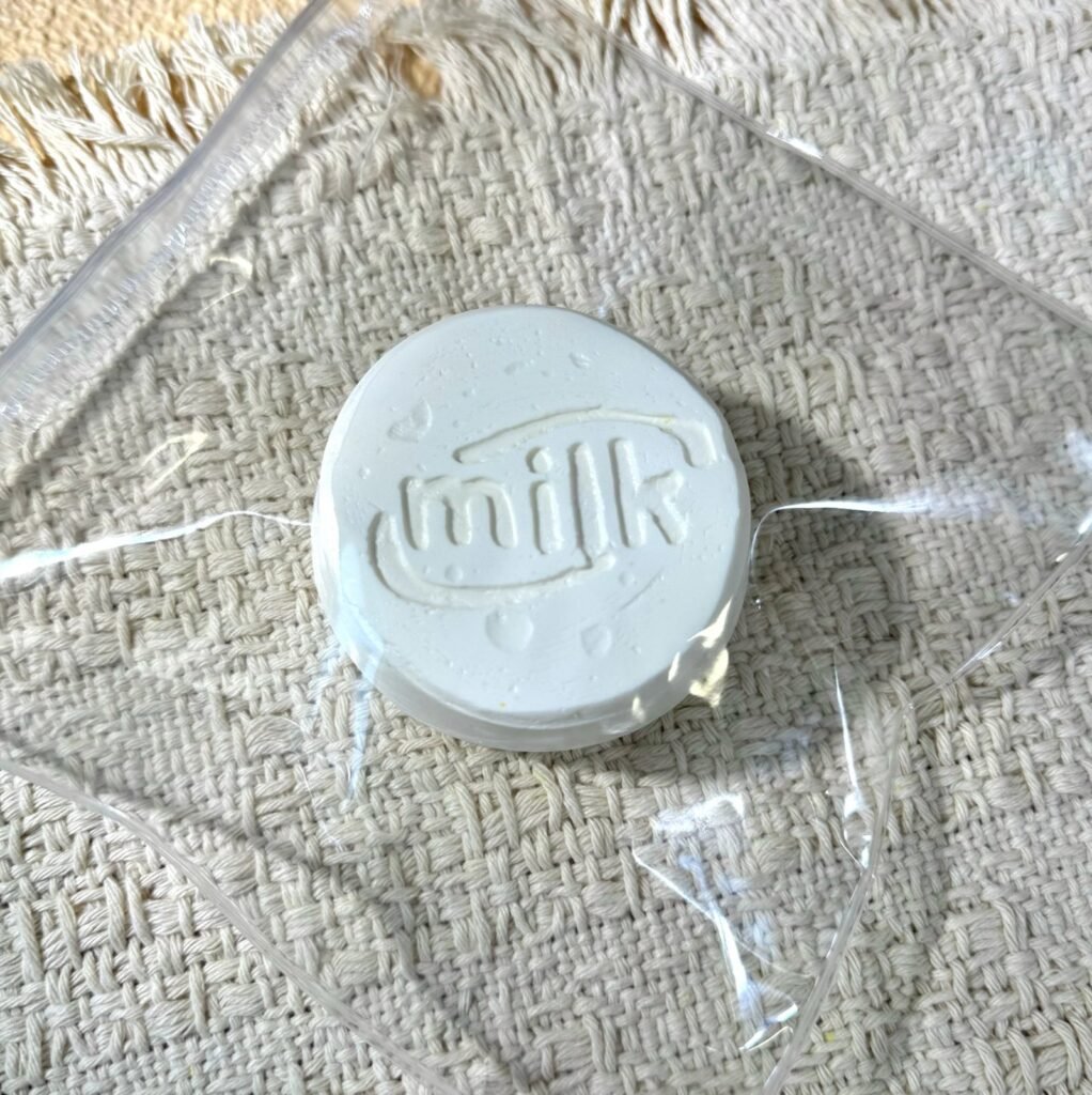 483000 Rutangle Appearance-Defect Milk Disc (Glutinous Rice Texture Series) / 乳糖酪 全瑕奶片（糯米触感系列）