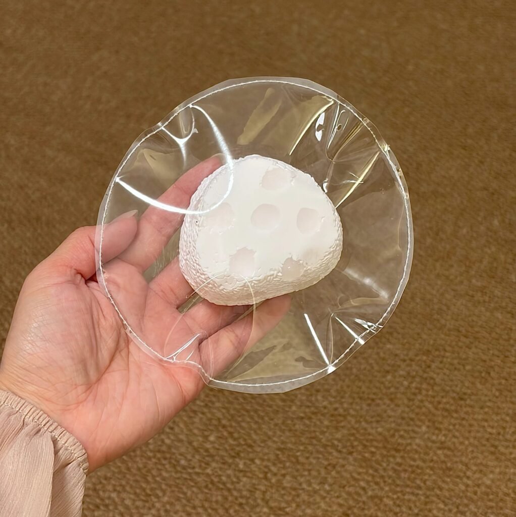 542012 Suancai Fish Squishy Polka Dot Triangle Rice Ball (Oven-Cured Light Cream Clay Texture Series) / 酸菜鱼捏捏 波点三角饭团（轻奶油泥烤箱版触感系列）