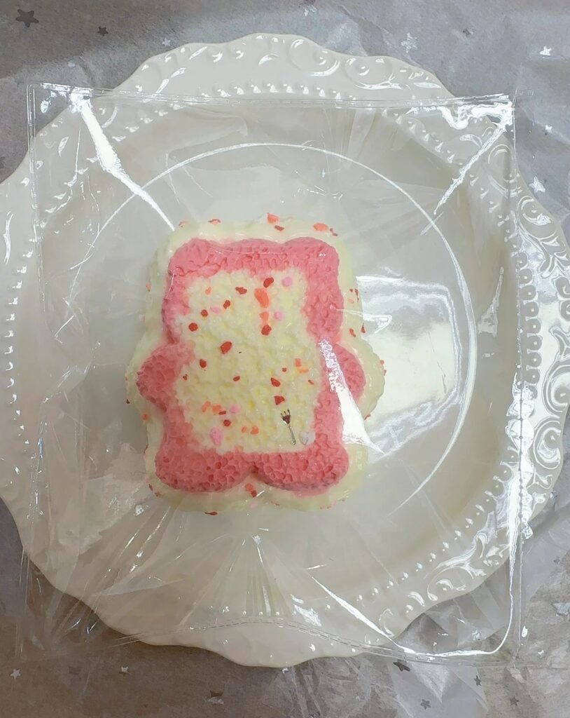 337012 Soft Cloud Studio Bear Sandwich Toast / 软云朵 Studio 小熊夹心吐司