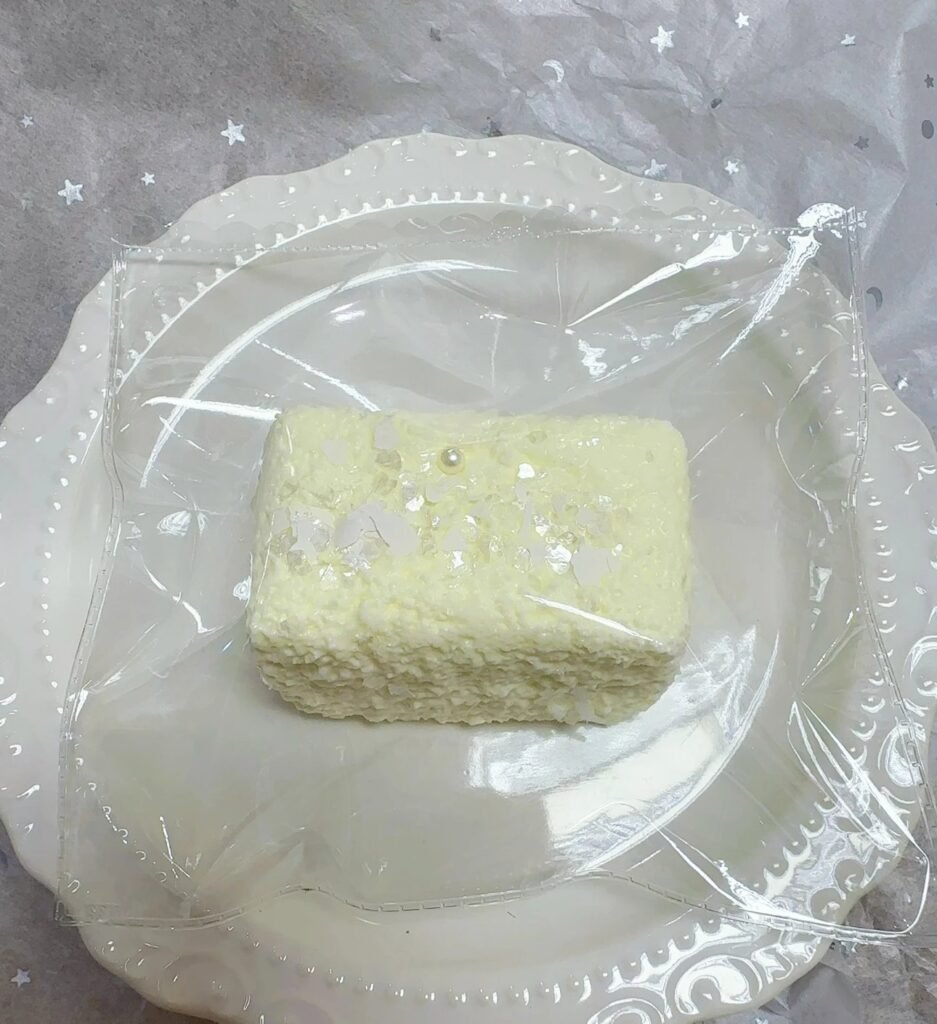 337013 Soft Cloud Studio Soft Malai Milk Cake / 软云朵 Studio 绵绵麻赖奶糕