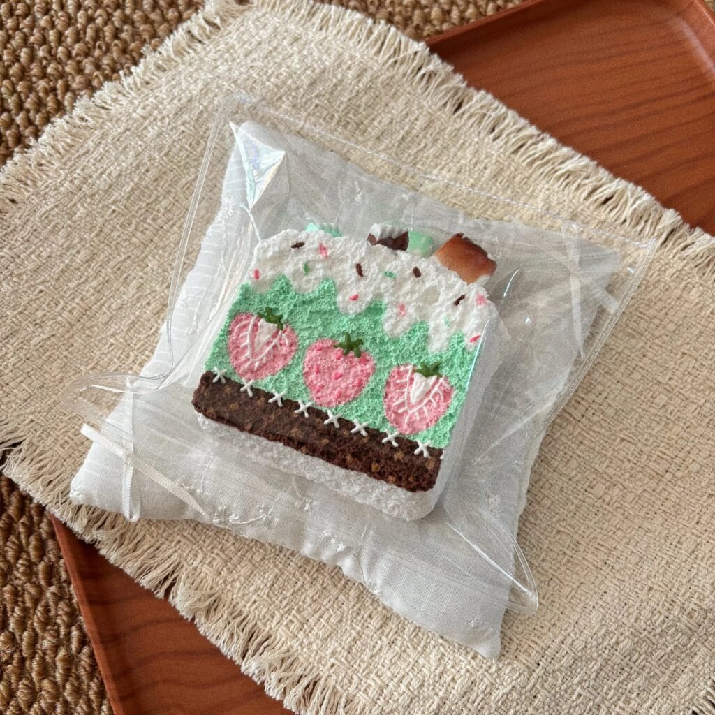535016 Staglyn Strawberry Marshmallow Toast (Soft Cheese Texture Series) / 鹿九staglyn 草莓棉花糖吐司（软奶酪触感系列）