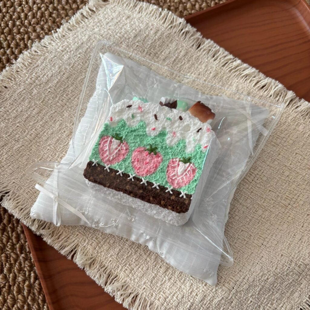 535017 Staglyn Strawberry Marshmallow Toast (Fluffy Cream Texture Series) / 鹿九staglyn 草莓棉花糖吐司（绵奶油触感系列）