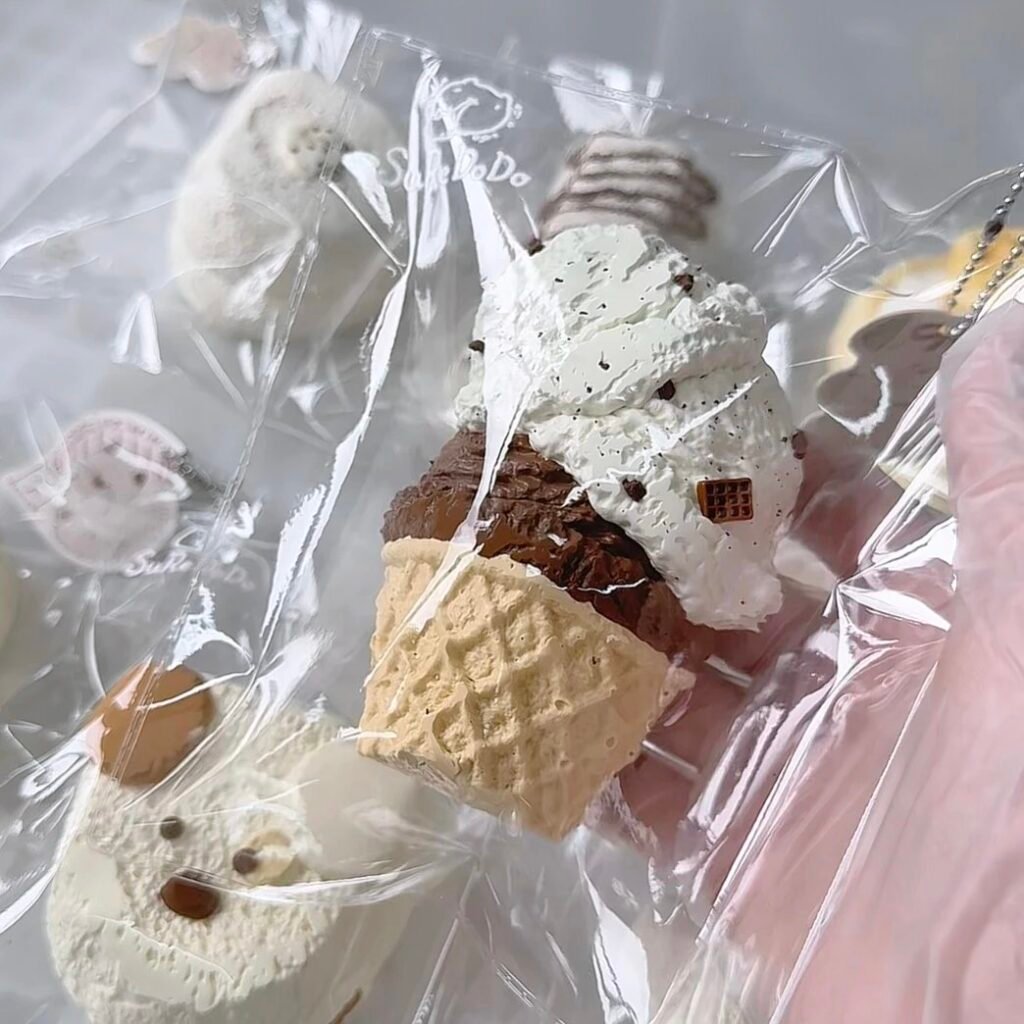 116141 Suredodo Sea Salt Ice Cream Waffle Cone (Glutinous Taro Clay Texture Series) / Suredodo苏惹多多 海盐冰淇淋华夫筒（糯芋泥触感系列）