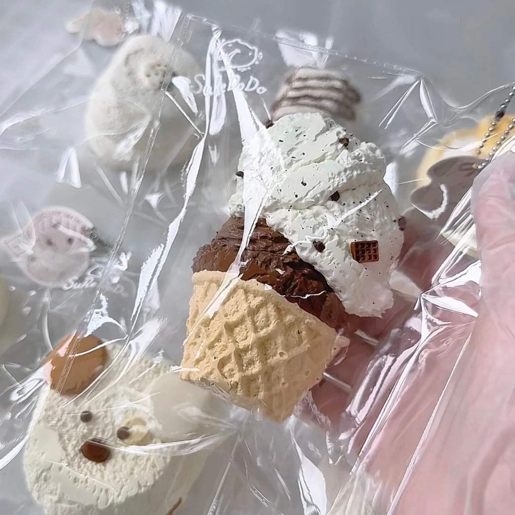 116141 Suredodo Sea Salt Ice Cream Waffle Cone (Glutinous Taro Clay Texture Series) / Suredodo苏惹多多 海盐冰淇淋华夫筒(糯芋泥触感系列)