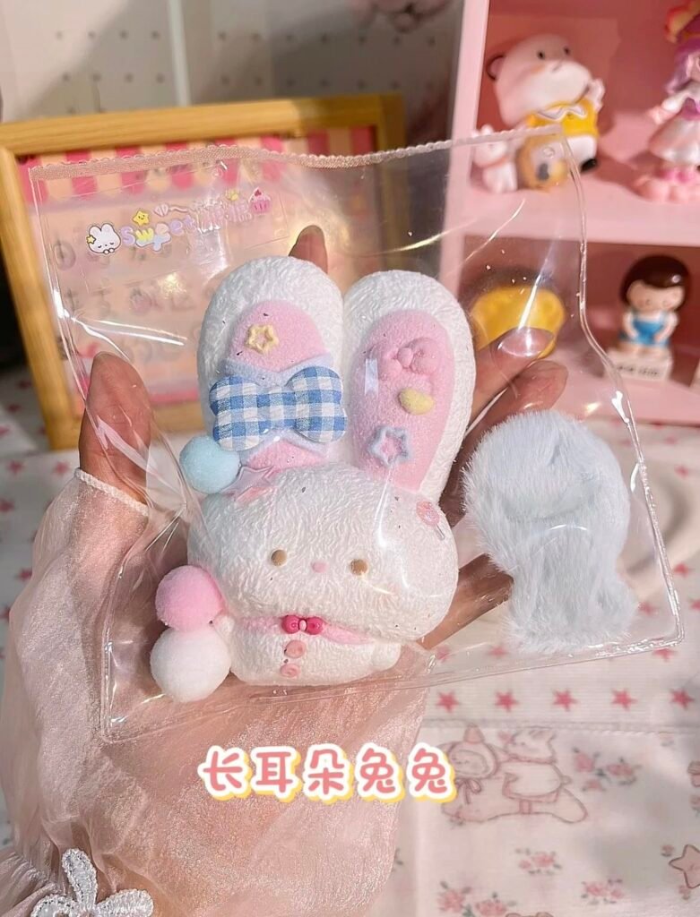 464002 Sweet Nuonuo Long-Eared Bunny (Milk Cream Clay Texture Series) / Sweet糯糯 长耳朵兔兔(奶膏泥触感系列)