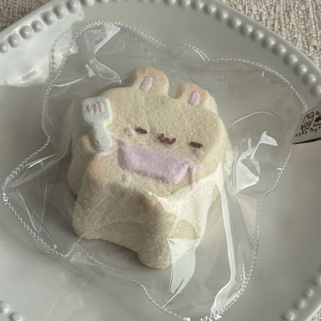 534010 0707 Toyclub Butter Apron Bunny (Kinetic Sand Texture Series) / 0707toyclub泥巴版 黄油围裙兔（太空沙触感系列）