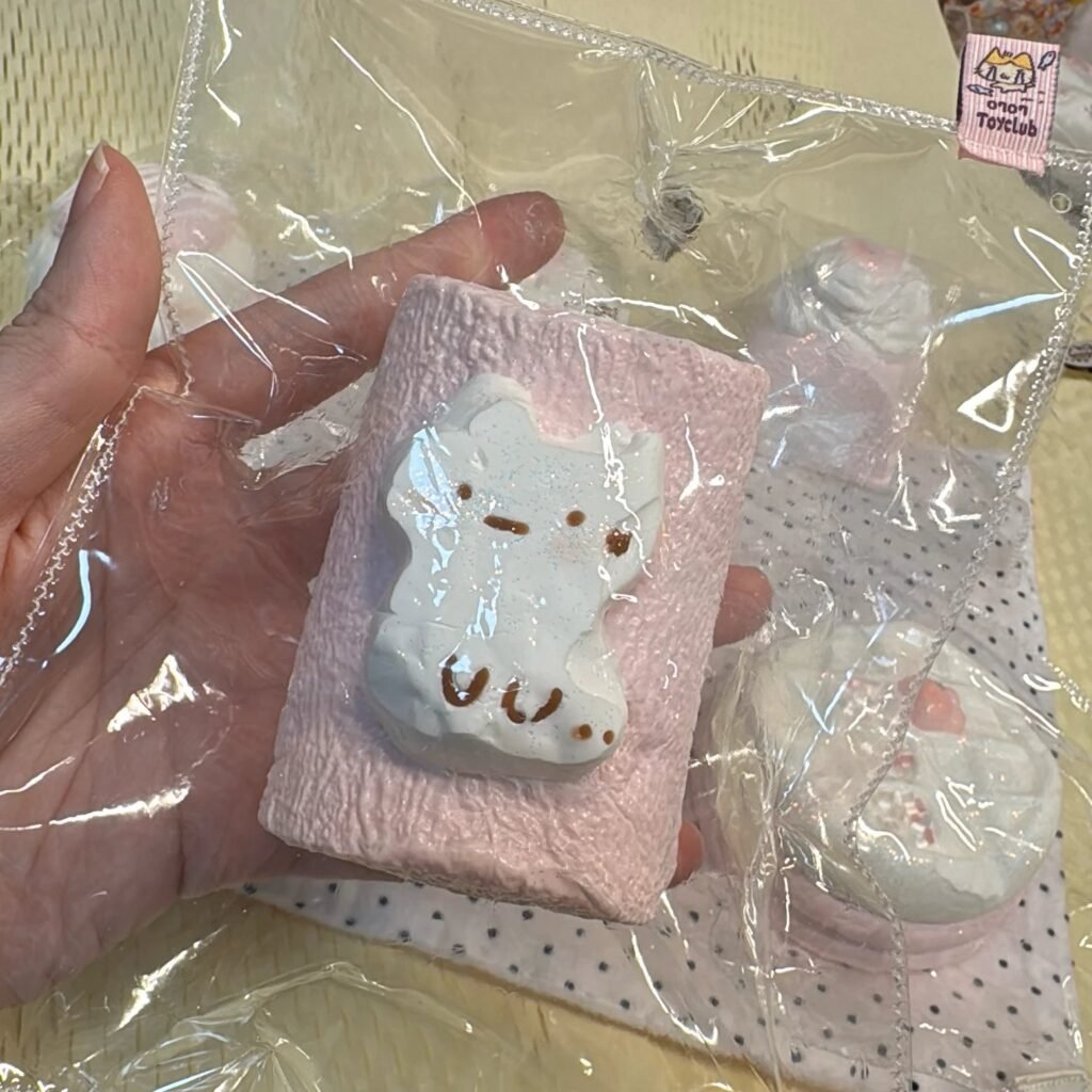 534020 0707 Toyclub Cat Marshmallow (Firm Cheese Texture Series) / 0707toyclub泥巴版 猫咪棉花糖（硬奶酪触感系列）