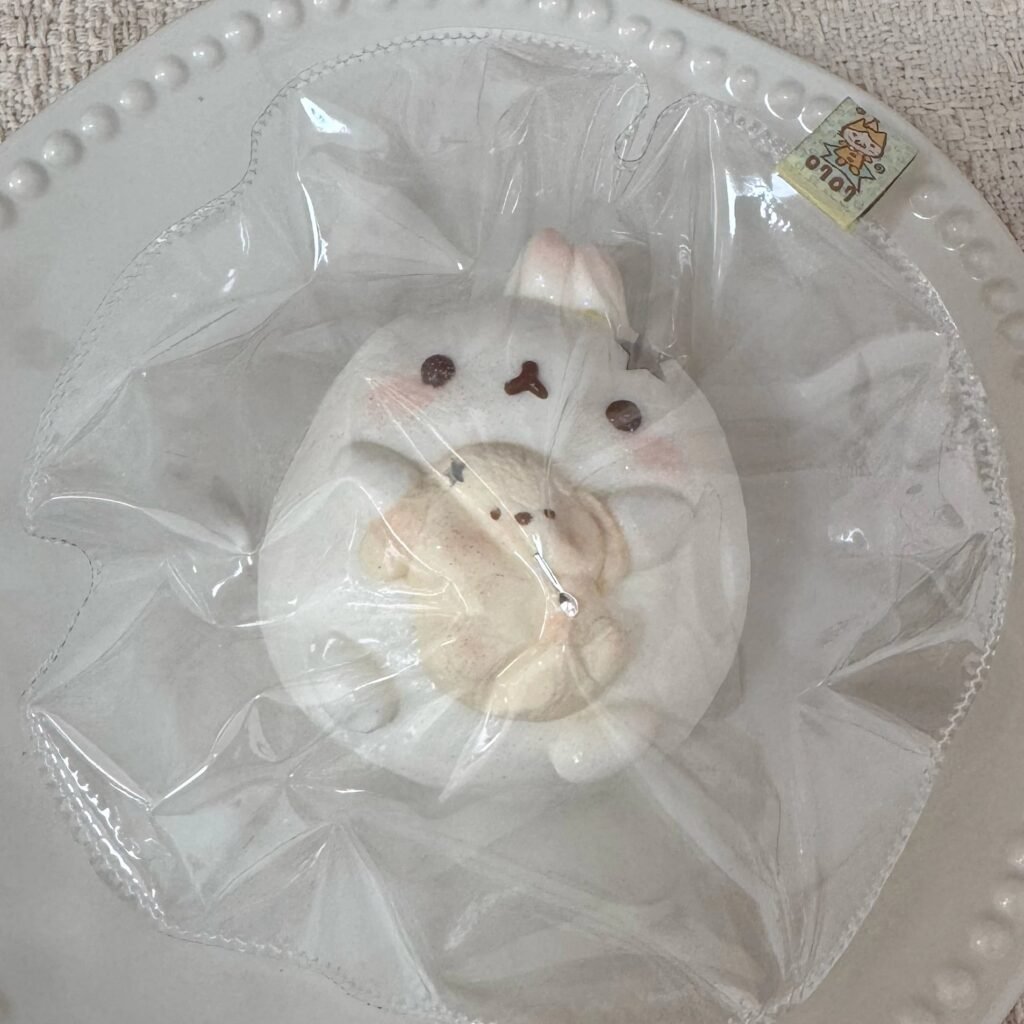534026 0707 Toyclub Bunny Hugging Bunny (Glutinous Cream Texture Series) / 0707toyclub泥巴版 兔抱兔（糯奶油触感系列）