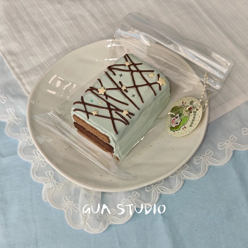 509012 Tian Gua Puzi Mint Chocolate Striped Cake (New Clay Texture Series) / 甜瓜铺子 薄巧线条蛋糕（新泥感触感系列）