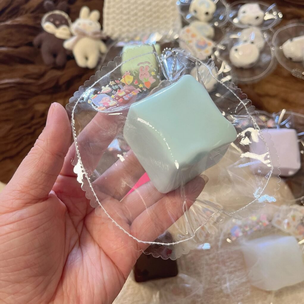 518022 Tianluo Girl Mint Sugar Cube (Cheese Clay Texture Series) / 甜萝姑娘捏捏 薄荷方糖(奶酪泥触感系列)