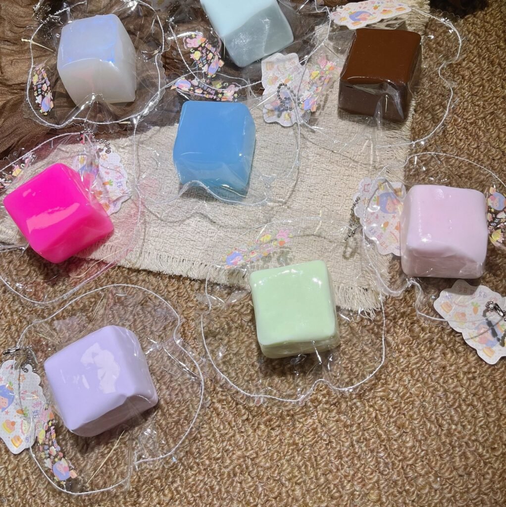 518024 Tianluo Girl Ocean Sugar Cube (Cheese Clay Texture Series) / 甜萝姑娘捏捏 海洋方糖(奶酪泥触感系列)