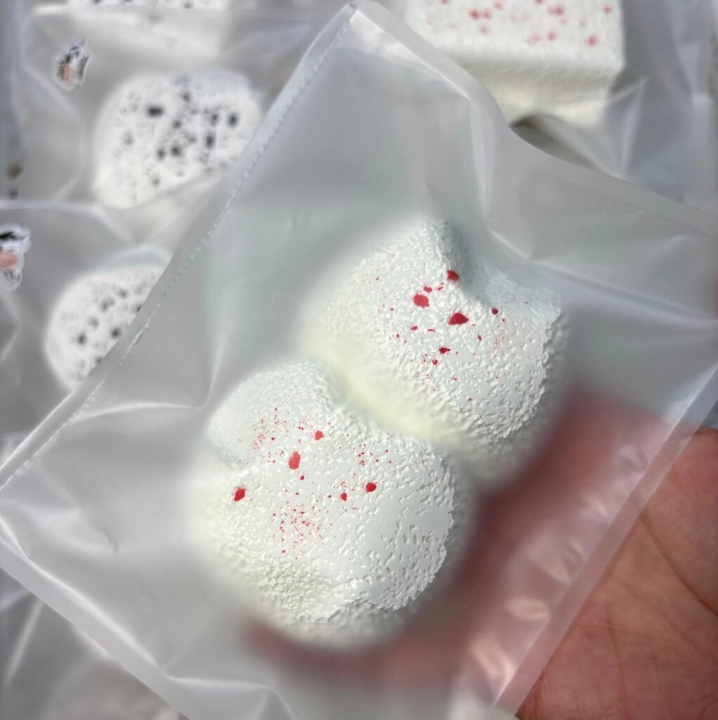 556030 Toast Cat Red Velvet Cat Head - Cosmetic Defect (Low Resistance Glutinous Cream Texture Series) / 吐司猫 红丝绒猫头(默认瑕疵)(糯奶油降阻版触感系列)