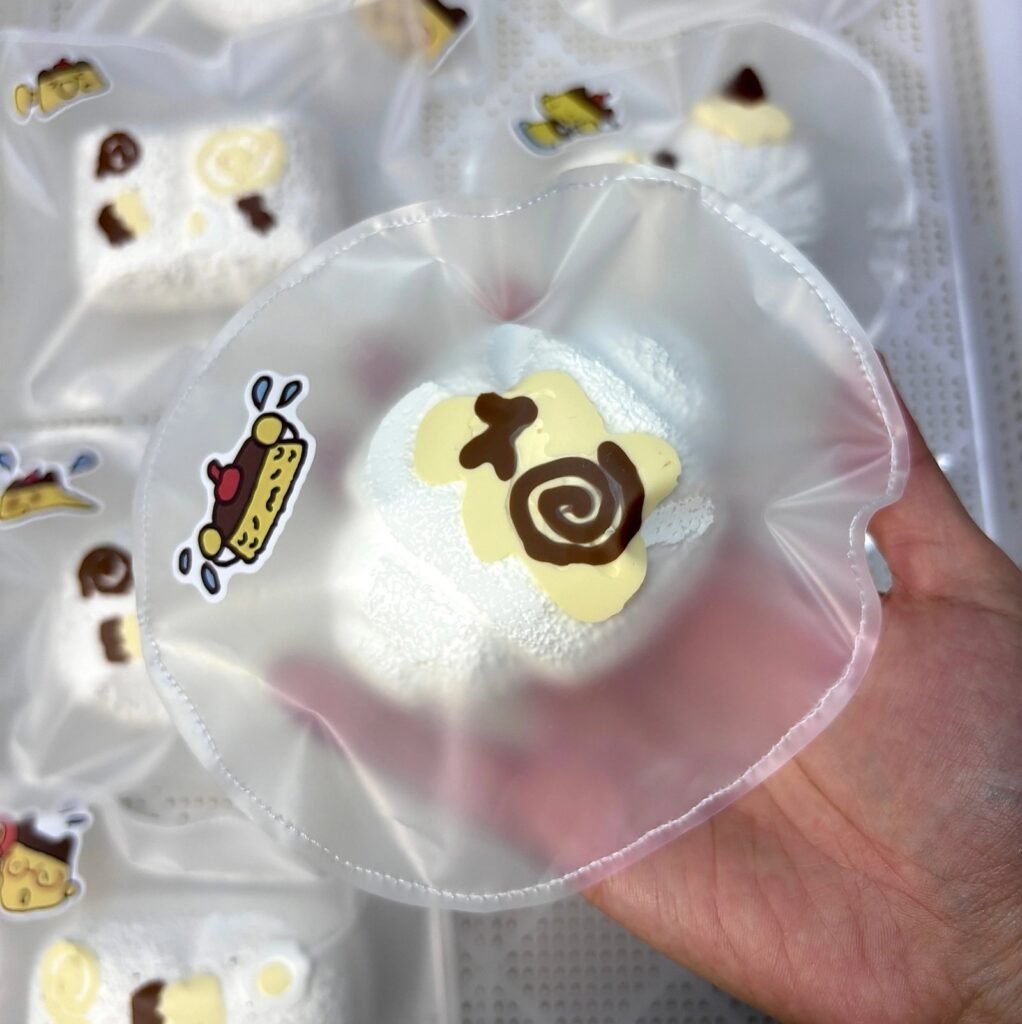 556035 Toast Cat Butter Pudding Mini Croissant - Cosmetic Defect (Glutinous Cream Texture Series) / 吐司猫 黄油布丁小可颂(默认瑕疵)(糯奶油触感系列)