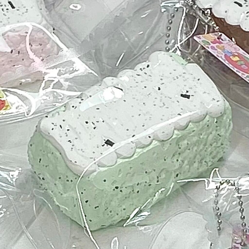 525045 Tomato Pipi Snow-Topped Milk Crisp - Green (Oven-Baked Sticky Clay Texture Series) / 番茄皮皮 雪顶奶皮酥·绿色（烤箱版黏糊泥触感系列）
