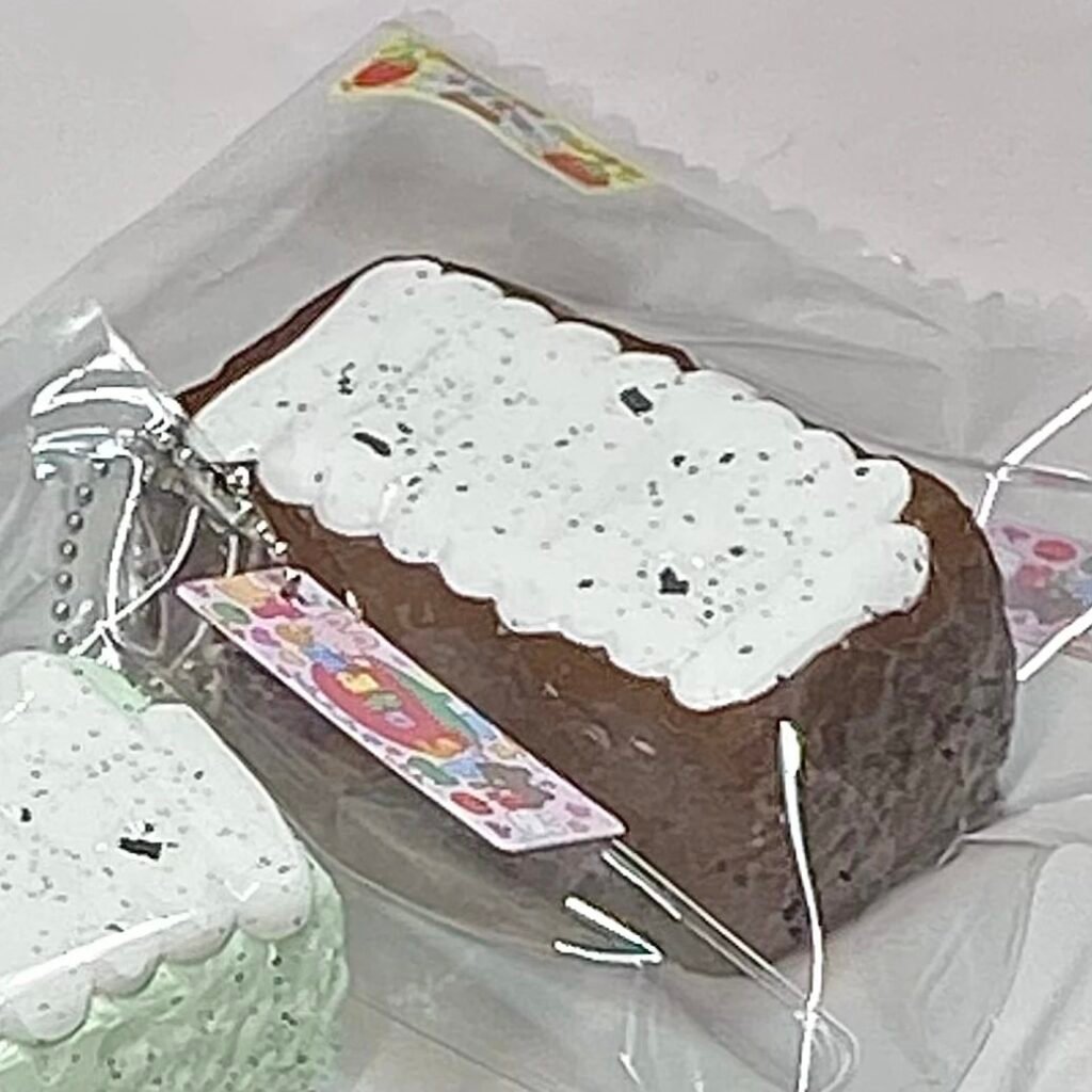 525046 Tomato Pipi Snow-Topped Milk Crisp - Brown (Oven-Baked Sticky Clay Texture Series) / 番茄皮皮 雪顶奶皮酥·棕色（烤箱版黏糊泥触感系列）