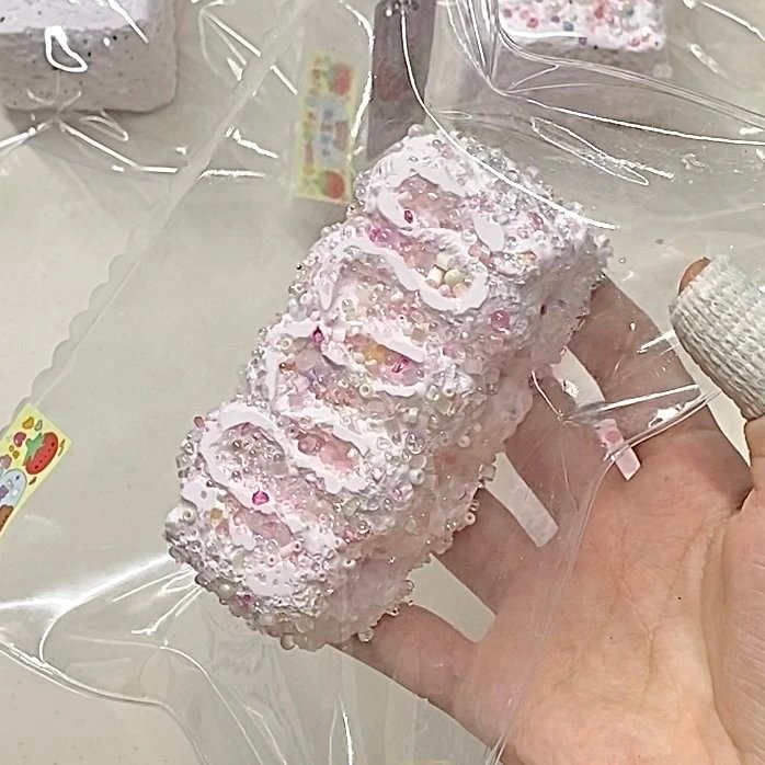525091 Tomato Pipi Strawberry Sugar Cream Bar (Oven-Baked Sticky Clay Texture Series) / 番茄皮皮 草莓砂糖奶油条(烤箱版黏糊泥触感系列)