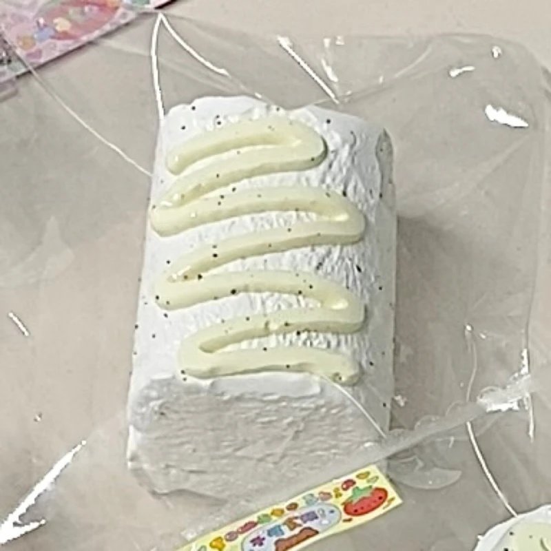 525115 Tomato Pipi Cream Marshmallow (Oven-Baked Sticky Clay Texture Series) / 番茄皮皮 奶油棉花糖（烤箱版黏糊泥触感系列）