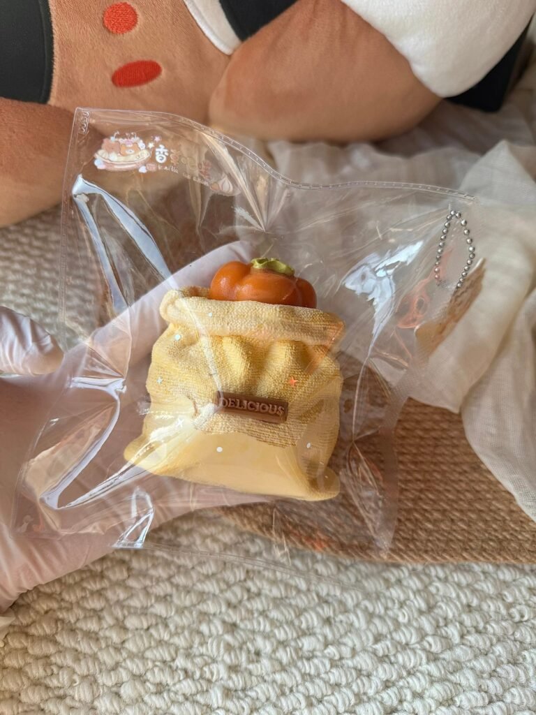 86019 Vanilla Bapu Bag of Persimmons (Rich Chewy Clay Texture Series) / 香草吧噗 一袋柿子(醇糯泥触感系列)
