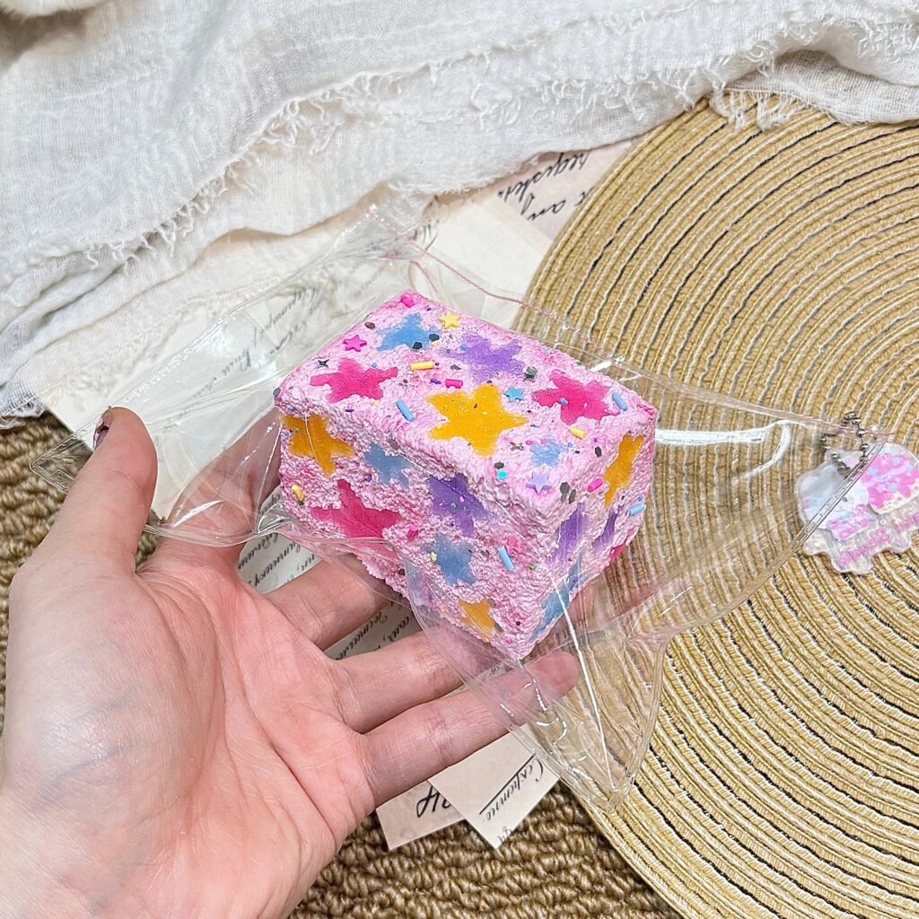 43084 Weini Studio Hand-Painted Star Toast (Yogurt Clay Texture Series) / Weini Studio 手绘星星吐司(酸奶泥触感系列)