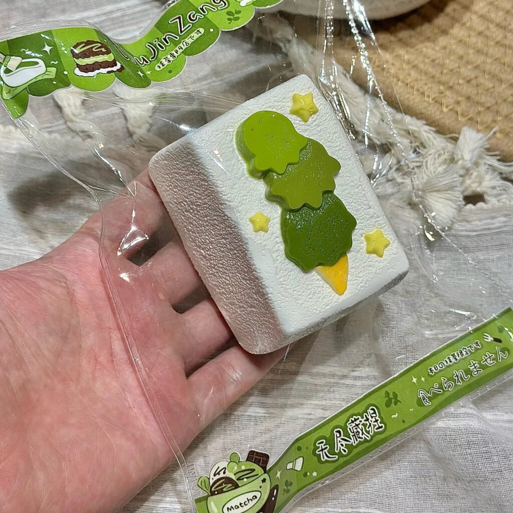 234023 Wujinzang Nienie Matcha Ice Cream Cake (Firm Butter 2.0 Texture Series) / 无尽藏捏 抹茶冰淇淋蛋糕（硬黄油2.0触感系列）