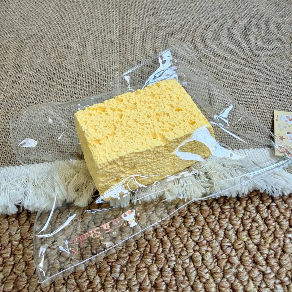 112013 Wuwu Studio Sponge Block (Cotton Cream Texture Series) / 五五studio 一块海绵(绵奶油触感系列)