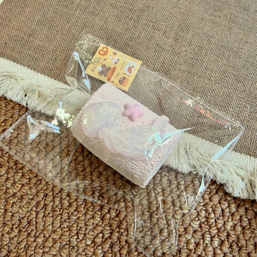 112043 Wuwu Studio Aurora Jellyfish Marshmallow (Cotton Cream Texture Series) / 五五studio 幻色水母棉花糖(绵奶油触感系列)