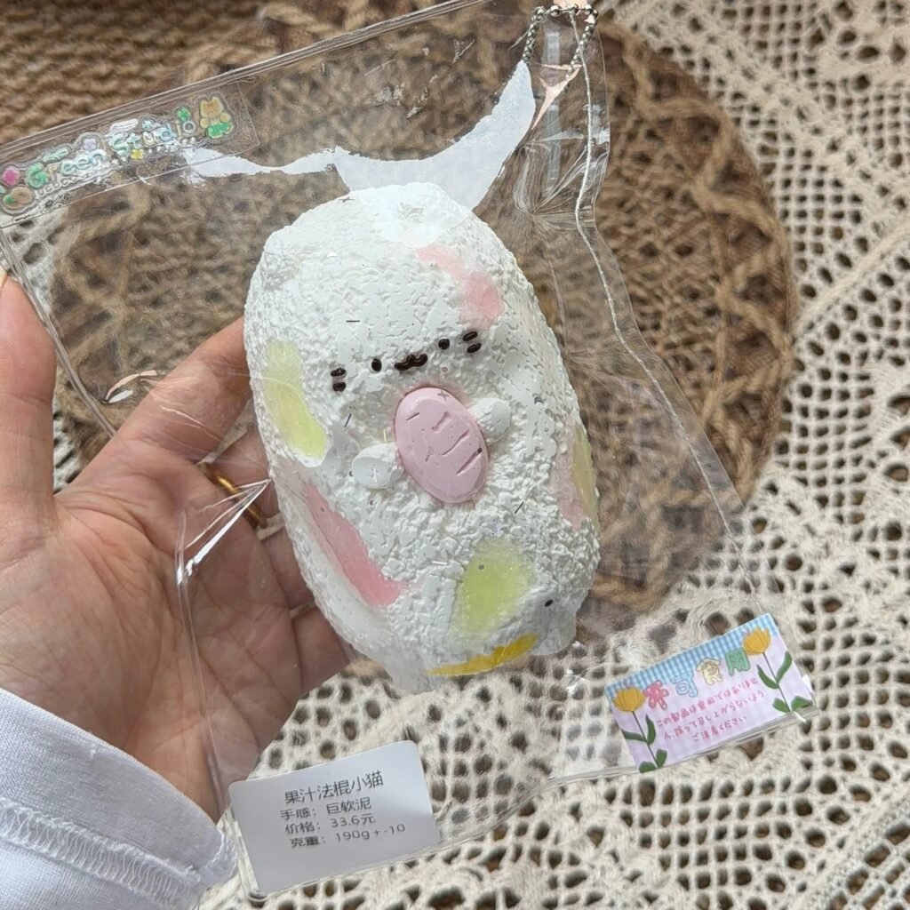 190031 Xiaolv Nian Nian Juice Baguette Cat (Giant Soft Clay Texture Series) / 小绿今天捏什么2号店 果汁法棍小猫（巨软泥触感系列）