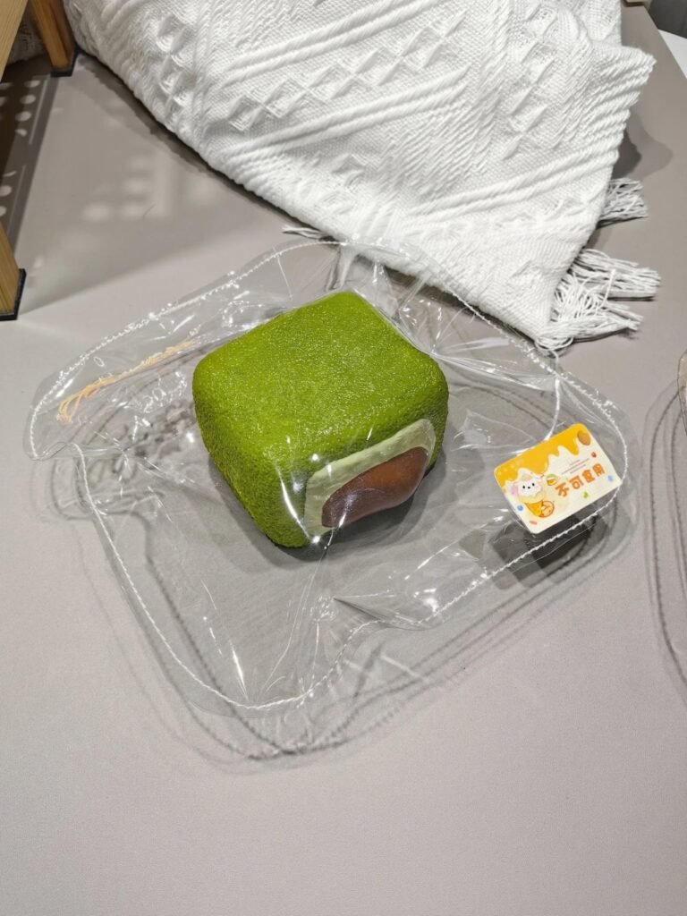 545008 Tiny Stars Squishy Matcha Mochi (Soft Dry Cheese Texture Series) / 星星点点捏 抹茶糯米糍（软干酪触感系列）