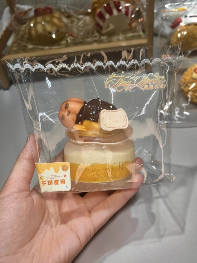 545015 Tiny Stars Squishy Pumpkin Sundae Pudding (Soft Moldable Texture Series) / 星星点点捏 南瓜圣代布丁（软可塑触感系列）